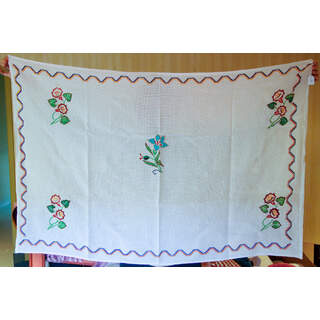 028 Tafelkleed kruissteek